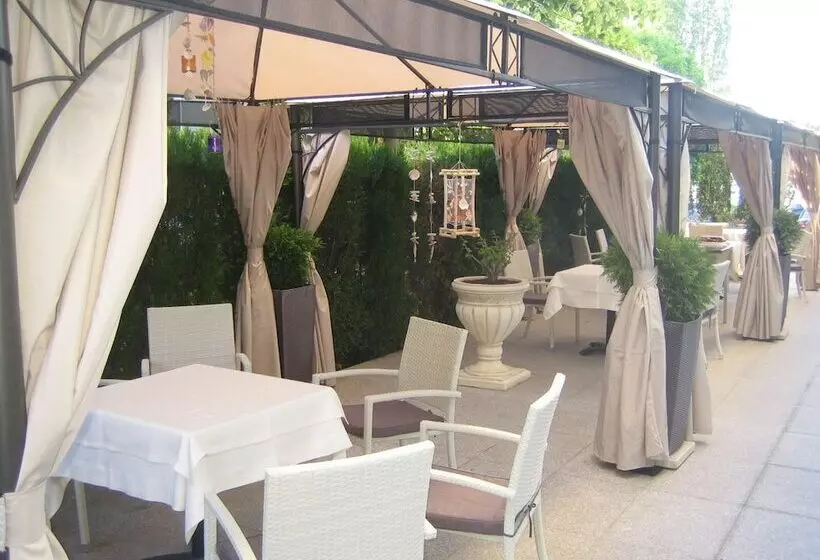 Fotos del hotel Ventura Boutique:  6