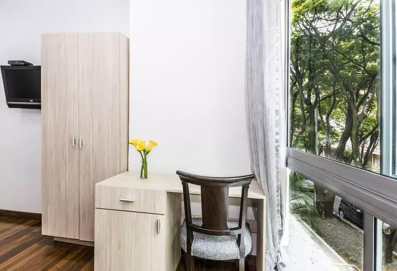 Fotos del hotel Asturias Medellin:  11