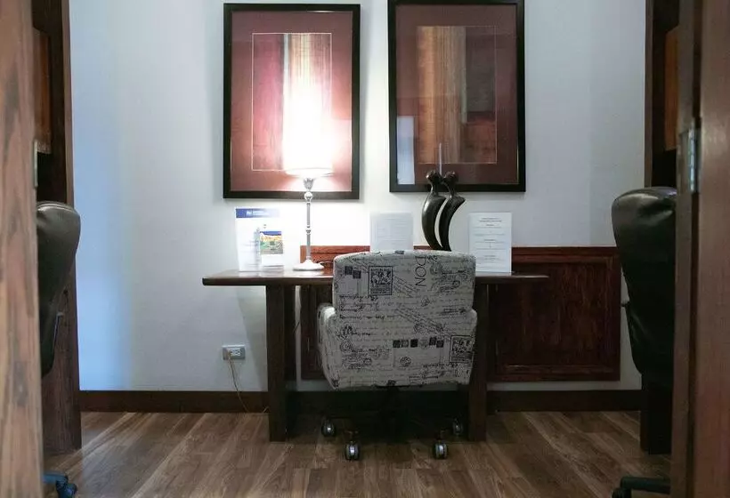 Fotos del hotel Best Western Cumbres Aeropuerto:  23