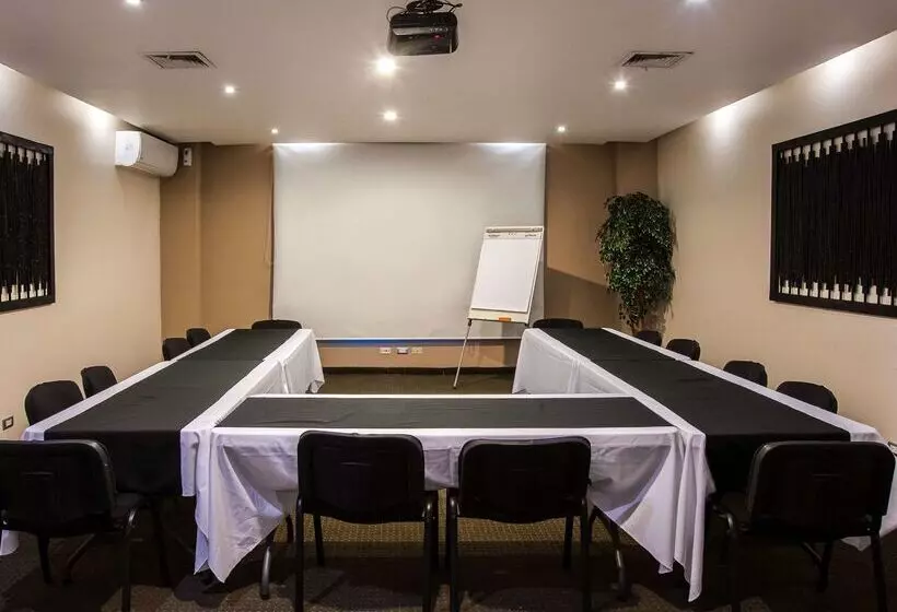 Fotos del hotel Best Western Cumbres Aeropuerto:  8