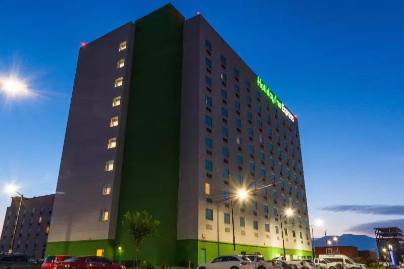 Fotos del hotel Holiday Inn Express Saltillo Zona Aeropuerto, An Ihg:  14