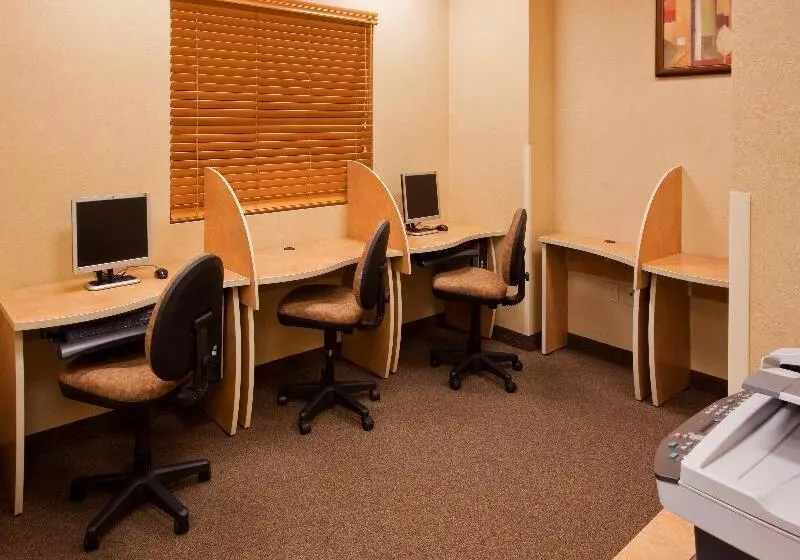 Fotos del hotel Holiday Inn Express Saltillo Zona Aeropuerto, An Ihg:  12