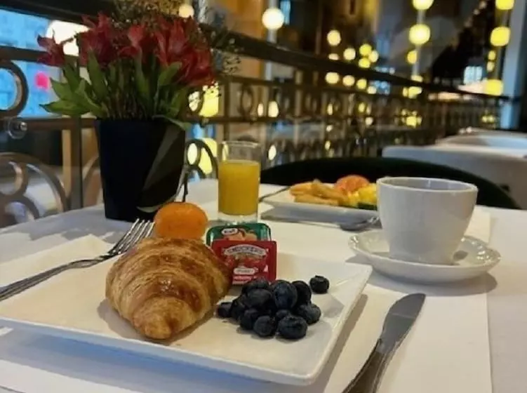 Fotos del hotel Le St-martin Hotel Centre-ville – Hotel Particulier:  7