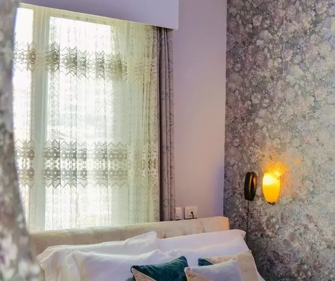 Fotos del hotel Number One:  25