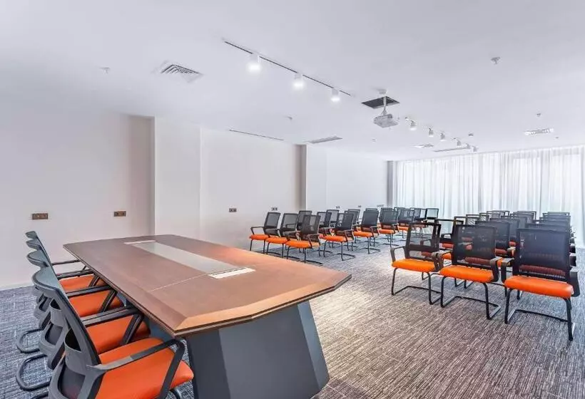 Fotos del hotel Ramada By Wyndham Tbilisi Old City:  2