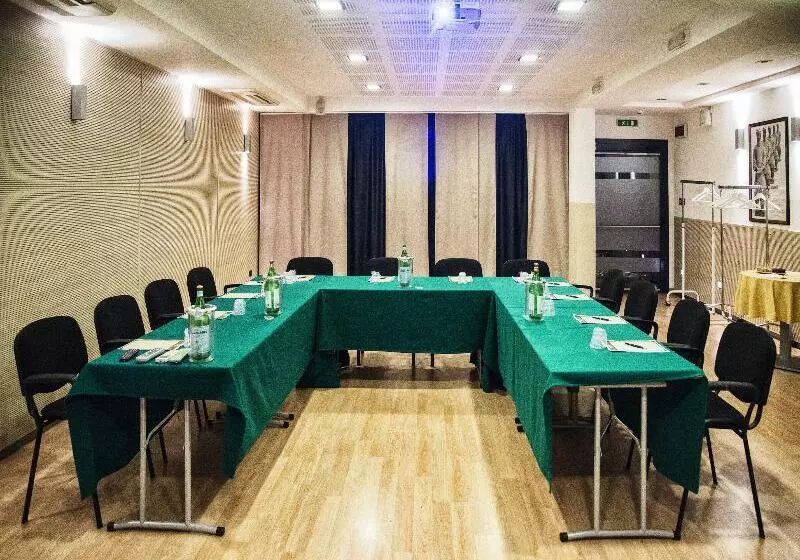 Fotos del hotel Acca Palace:  24