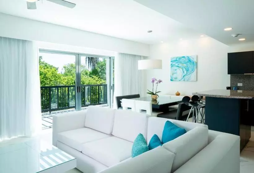 Fotos del hotel The Fives Beach & Residences   All Senses Inclusive:  25