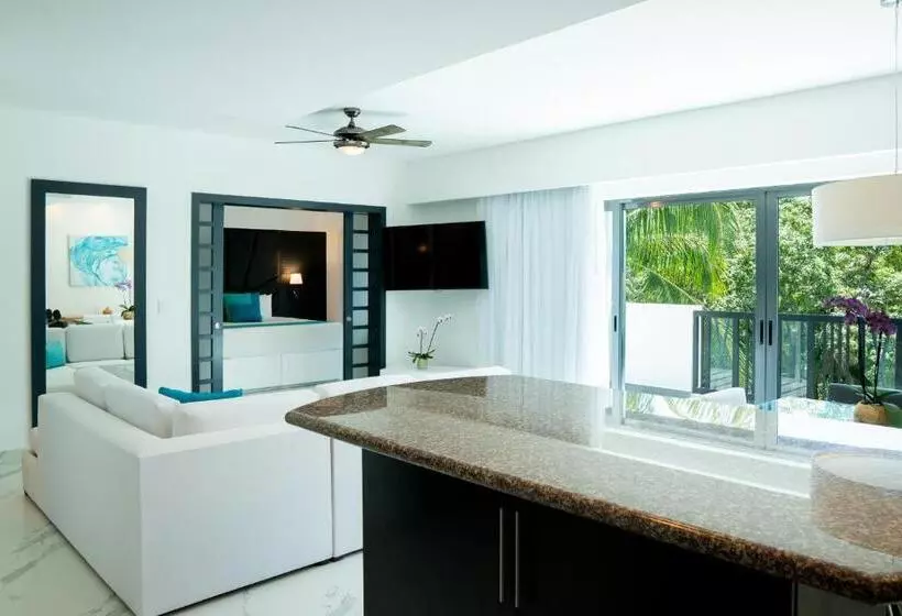 Fotos del hotel The Fives Beach & Residences   All Senses Inclusive:  58