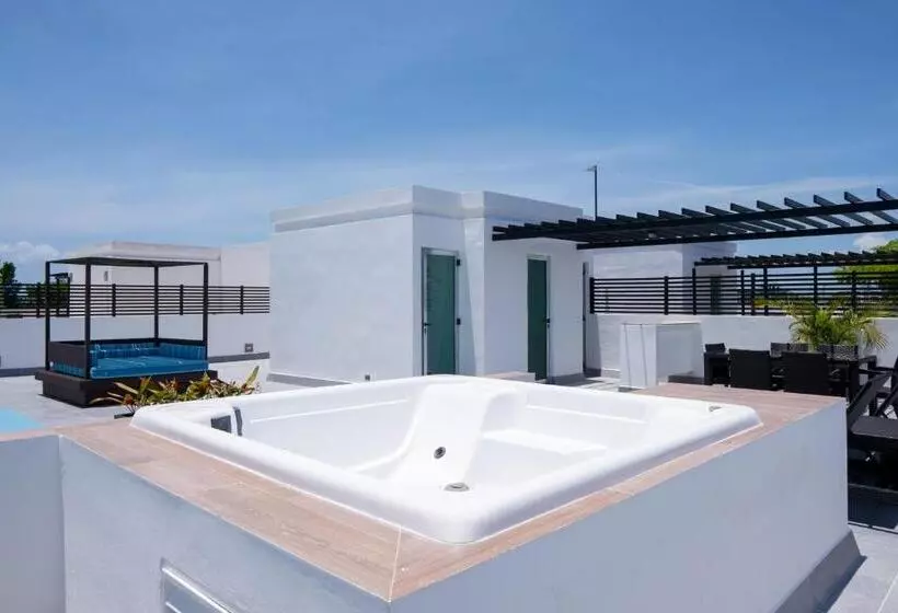 Fotos del hotel The Fives Beach & Residences   All Senses Inclusive:  72