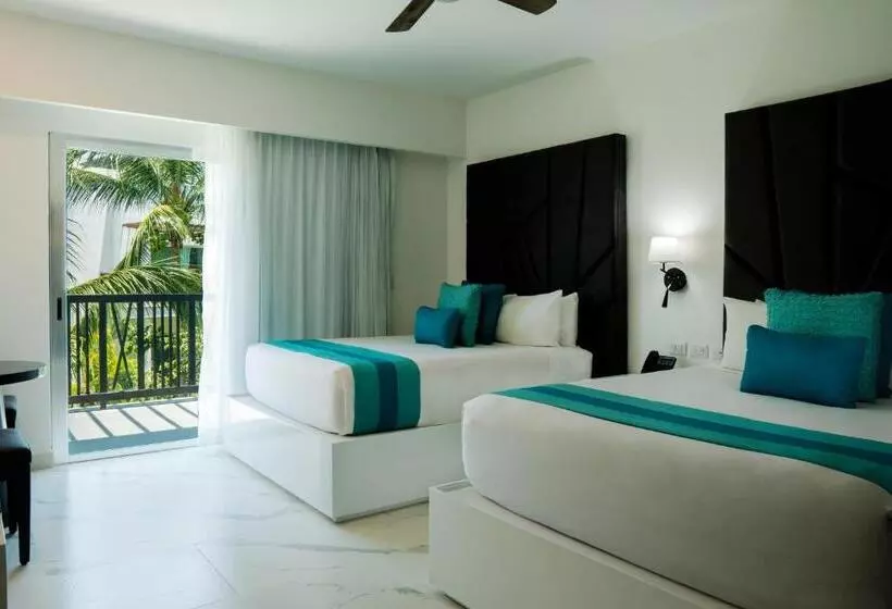 Fotos del hotel The Fives Beach & Residences   All Senses Inclusive:  20