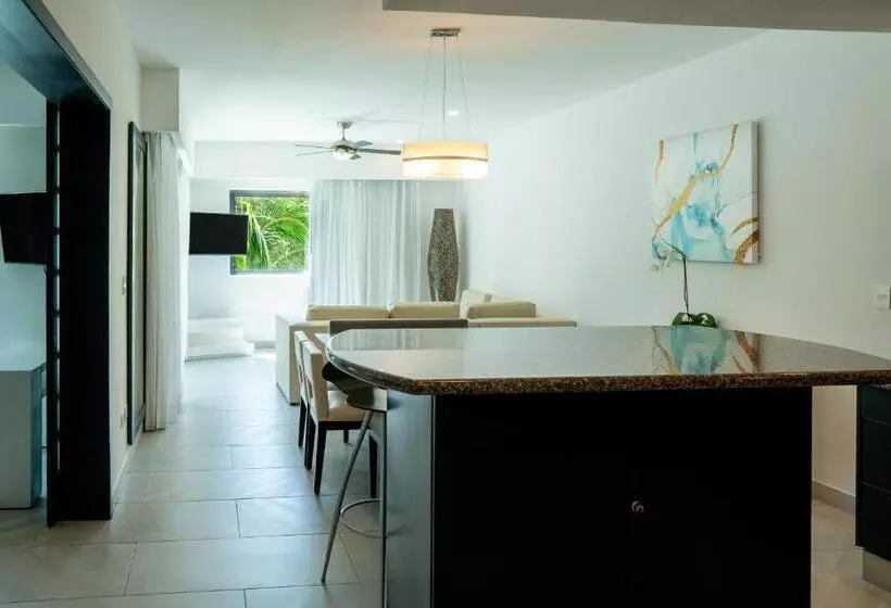 Fotos del hotel The Fives Beach & Residences   All Senses Inclusive:  71