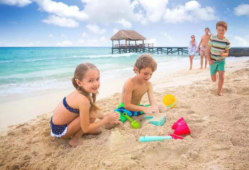 Fotos del hotel The Fives Beach & Residences   All Senses Inclusive:  59