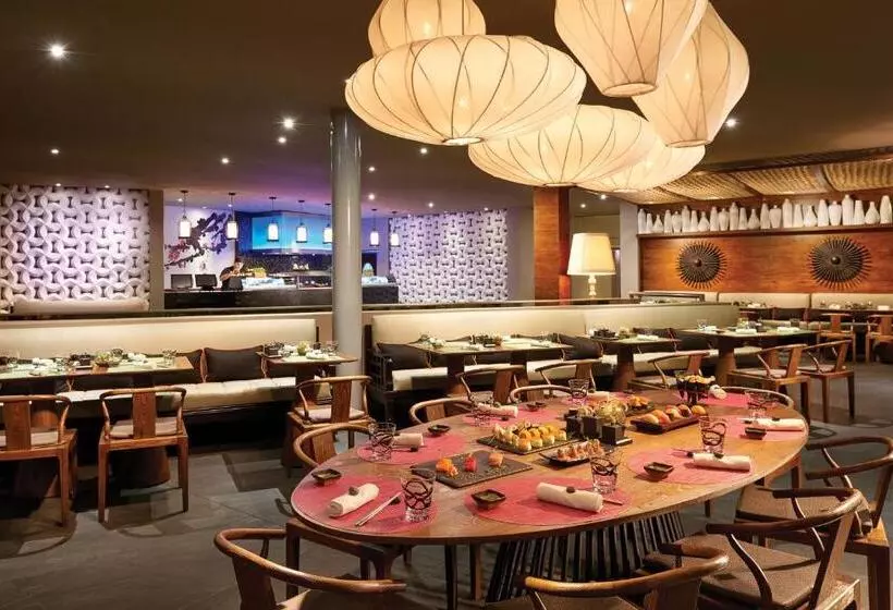 Fotos del hotel The Fives Beach & Residences   All Senses Inclusive:  29