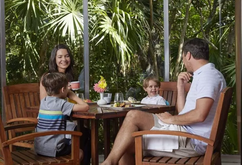 Fotos del hotel The Fives Beach & Residences   All Senses Inclusive:  36