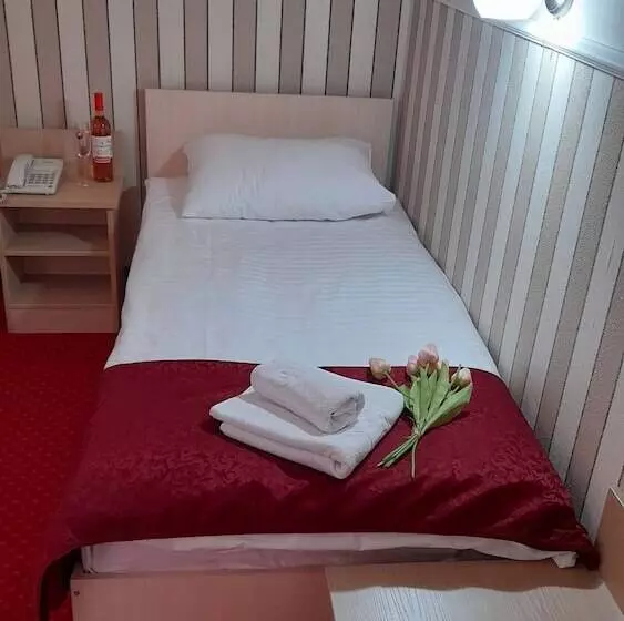 Fotos del hotel Vojvodina:  21