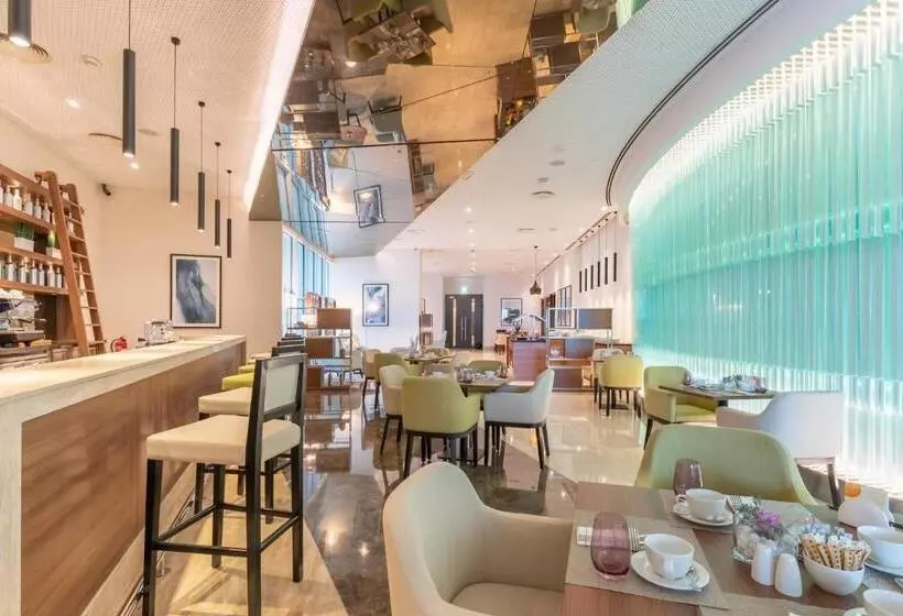 Fotos del hotel Grand Millennium Al Wahda:  44