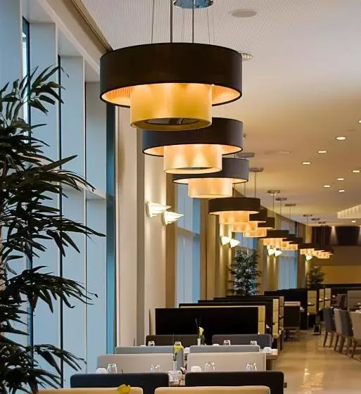 Fotos del hotel Grand Millennium Al Wahda:  38