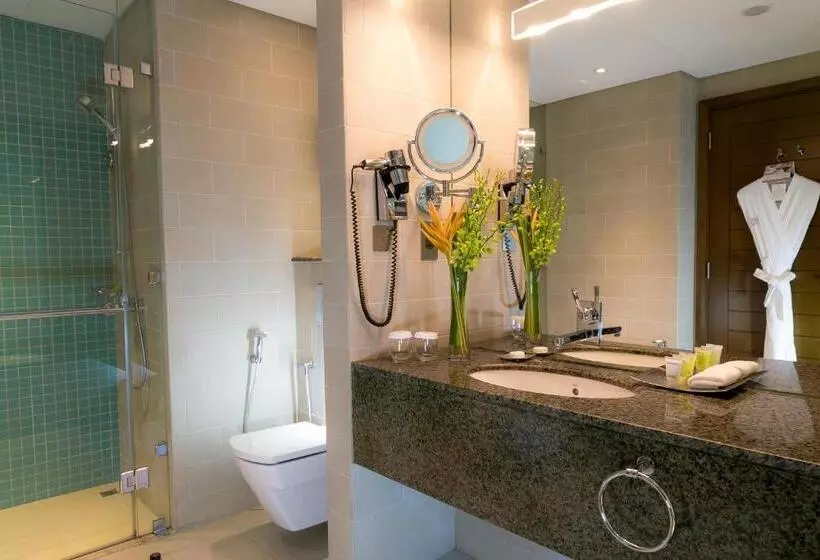 Fotos del hotel Grand Millennium Al Wahda:  29