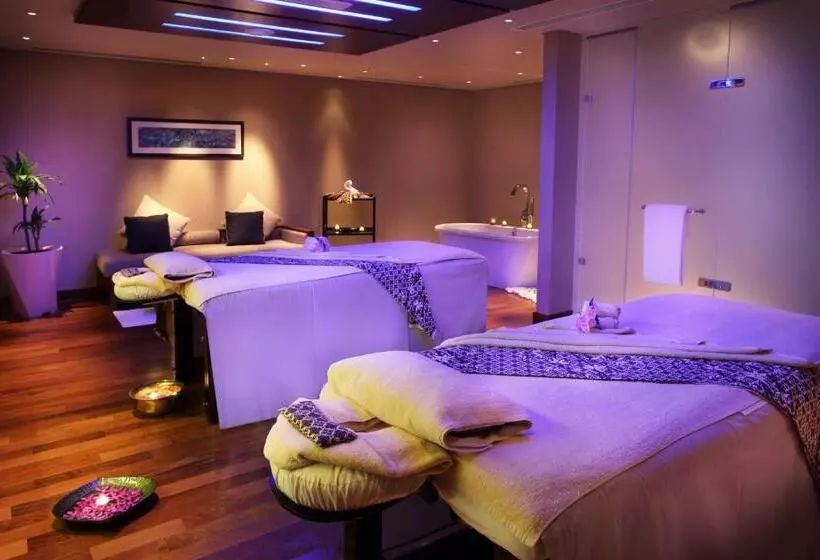 Fotos del hotel Grand Millennium Al Wahda:  41