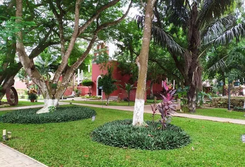 Fotos del hotel Hacienda Santa Cruz Merida:  25