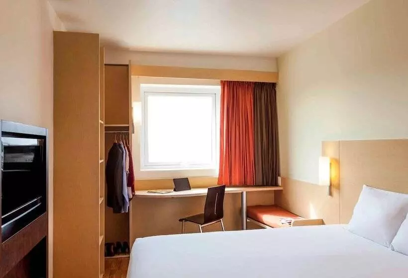 Fotos del hotel Ibis Juarez Consulado:  4