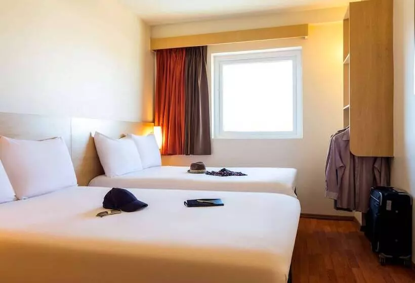 Fotos del hotel Ibis Juarez Consulado:  5