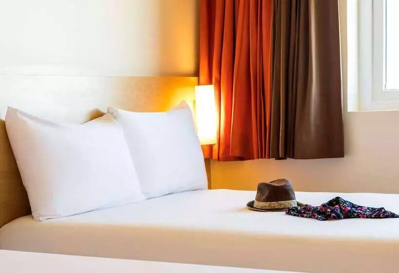 Fotos del hotel Ibis Juarez Consulado:  7