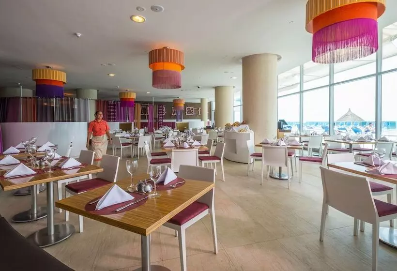 Fotos del hotel Las Americas Torre Del Mar:  21