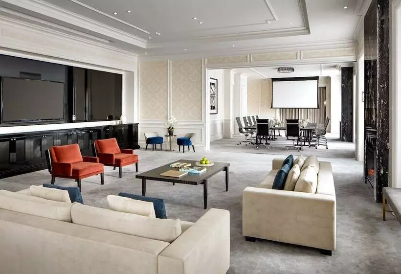 Fotos del hotel The St. Regis Toronto:  2