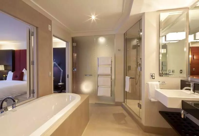 Fotos del hotel The Spire:  3