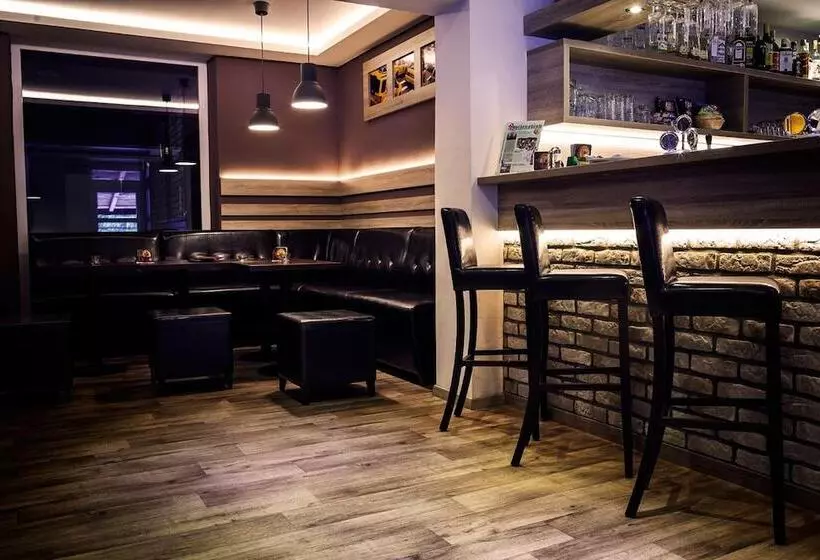 Fotos del hotel Taxis Bratislava:  6