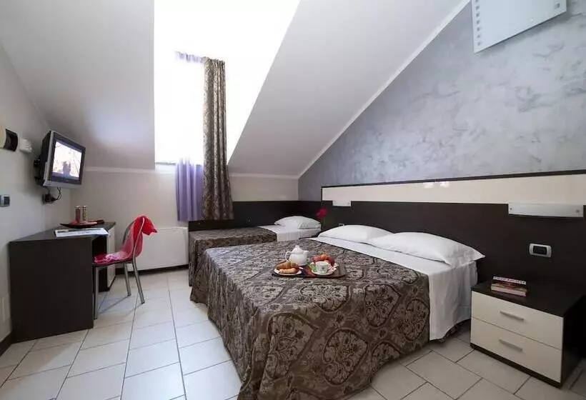 Fotos del hotel Ideale:  14