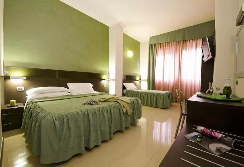 Fotos del hotel Ideale:  2