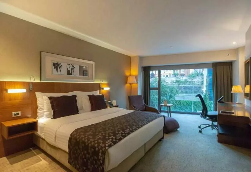 Fotos del hotel Crowne Plaza Istanbul  Harbiye, An Ihg:  23