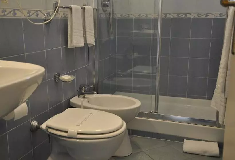 Fotos del hotel Esperia:  9