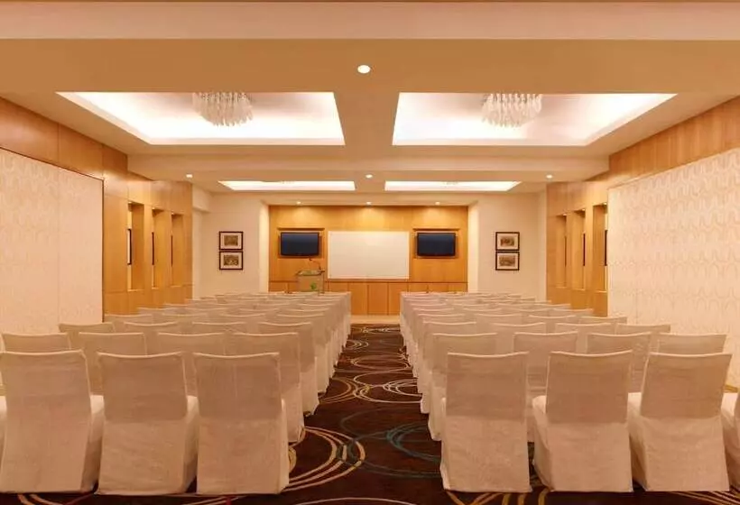 Fotos del hotel Lemon Tree Premier, Ulsoor Lake, Bengaluru:  16