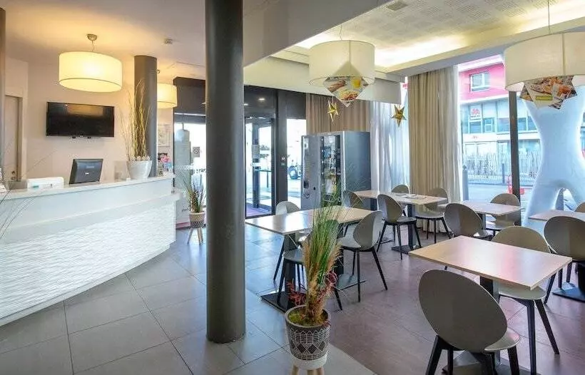 Fotos del hotel B&b Hôtel Marseille Centre La Timone:  3