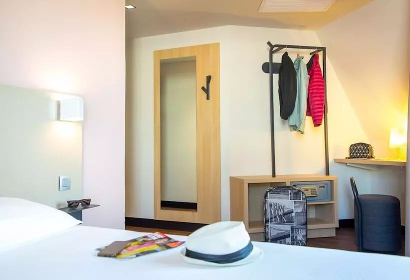 Fotos del hotel B&b Hôtel Marseille Centre La Timone:  6