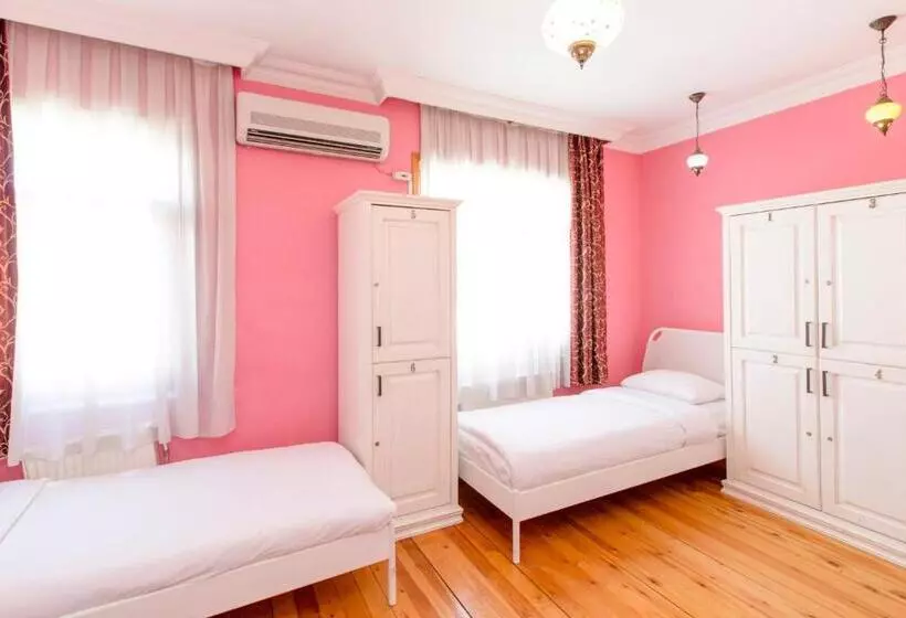 Fotos del hotel Bucoleon By Cheers:  11