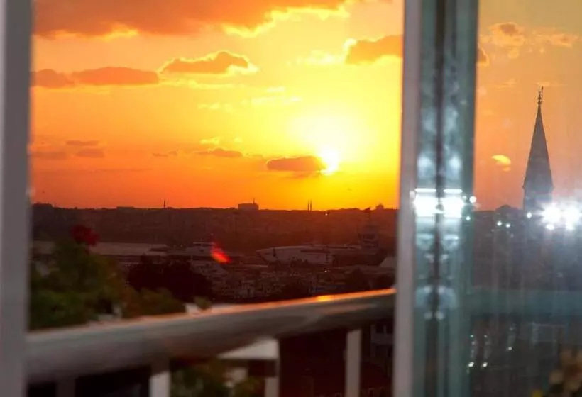 Fotos del hotel Bucoleon By Cheers:  10