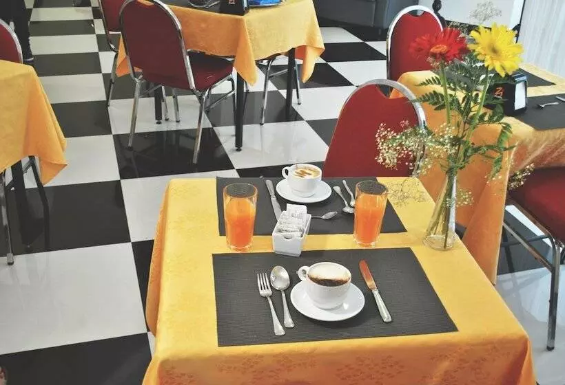 Fotos del hotel Columbia:  10