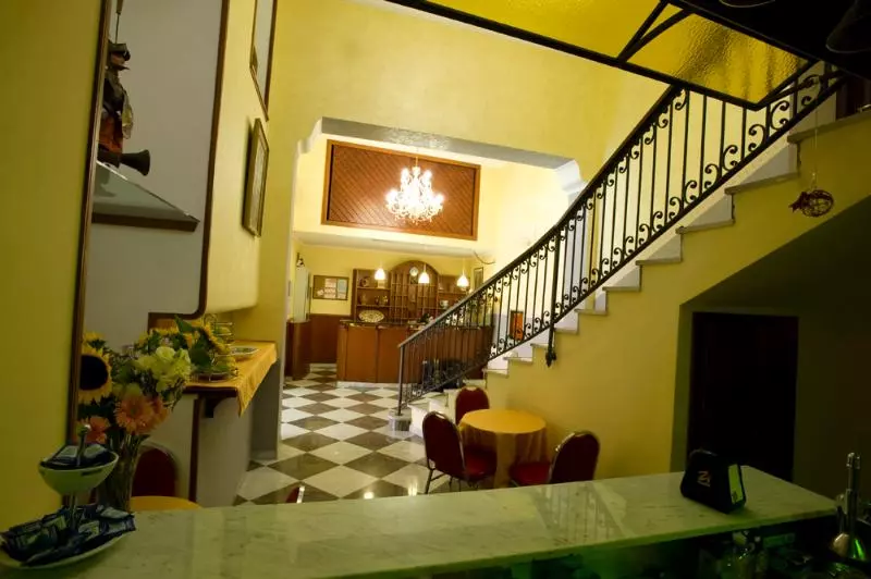 Fotos del hotel Columbia:  4