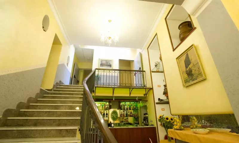 Fotos del hotel Columbia:  9