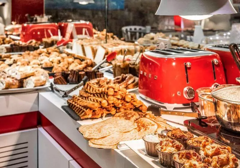 Fotos del hotel Ibis Styles Strasbourg Centre Gare:  5