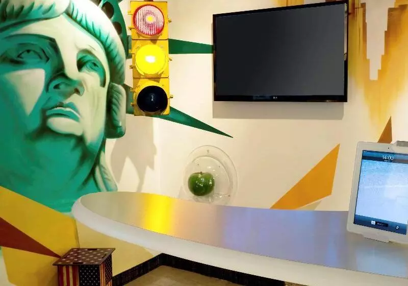 Fotos del hotel Ibis Styles Strasbourg Centre Gare:  14