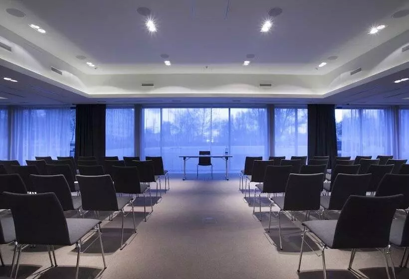 Fotos del hotel Ilonn:  12