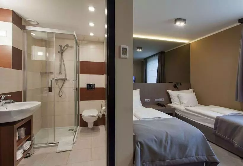 Fotos del hotel Ilonn:  2