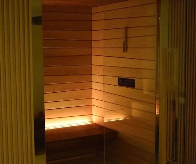 Fotos del hotel Ilonn:  10