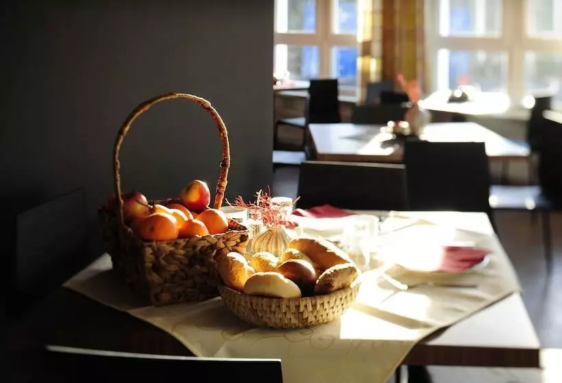 Fotos del hotel Kapeller Innsbruck:  10