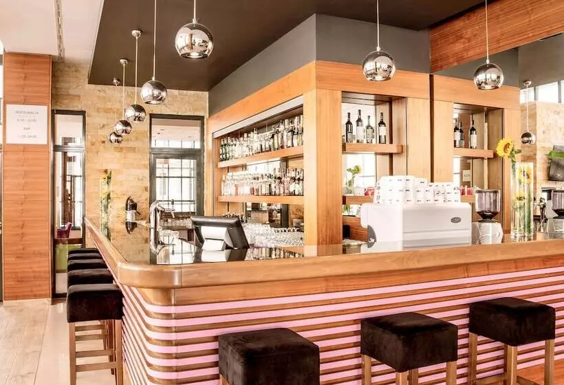 Fotos del hotel Mercure Warszawa Airport:  3